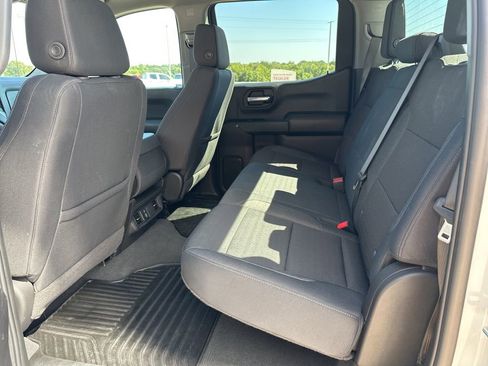 Used 2025 Chevrolet Silverado 1500 Custom Trail Boss w/ Turbomax Blackout Package image 15