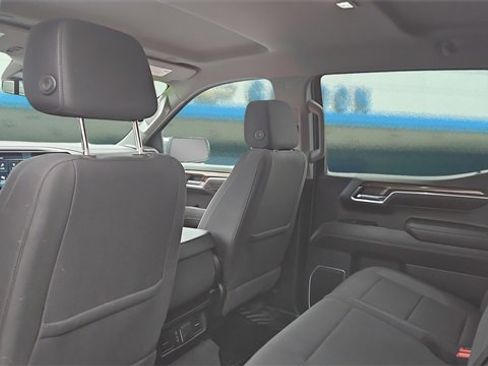 Used 2024 Chevrolet Silverado 1500 LT w/ Safety Package image 17