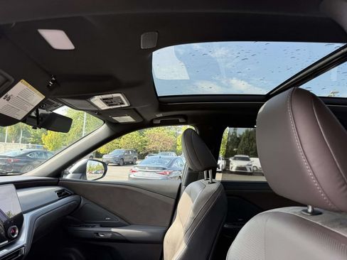 Used 2025 Lexus TX 350 AWD w/ Technology Package image 21