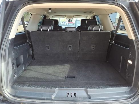 Used 2024 Ford Expedition Max XLT image 11