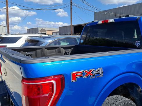 Used 2021 Ford F150 XLT w/ Equipment Group 302A High AWD/4WD image 9