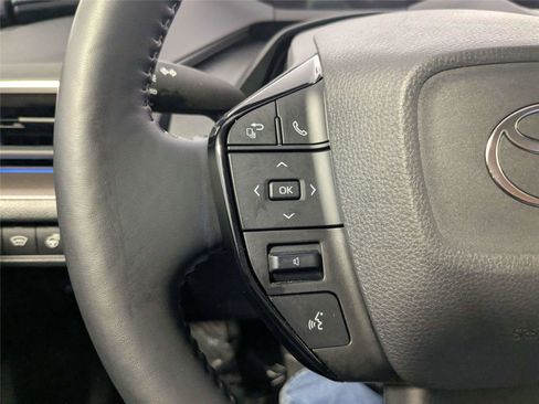 Used 2023 Toyota Prius XLE FWD image 19