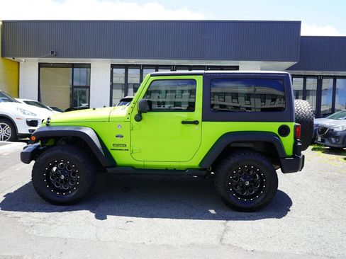 Used 2013 Jeep Wrangler Sport AWD/4WD image 2
