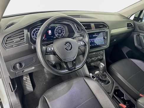 Used 2019 Volkswagen Tiguan SEL image 10