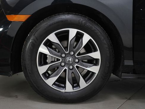 Used 2024 Honda Odyssey EX-L image 31