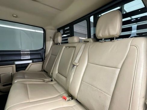 Used 2019 Ford F250 Lariat w/ Chrome Package AWD/4WD image 7