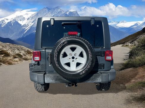 Used 2016 Jeep Wrangler Unlimited Sport w/ Quick Order Package 24S image 4