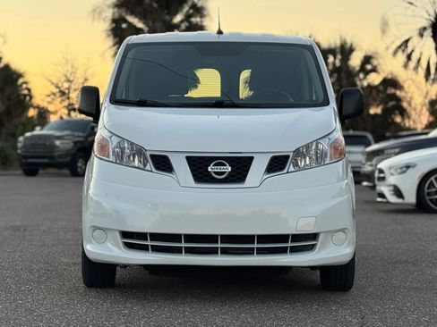 Used 2020 Nissan NV200 S w/ Back Door Glass Package image 2