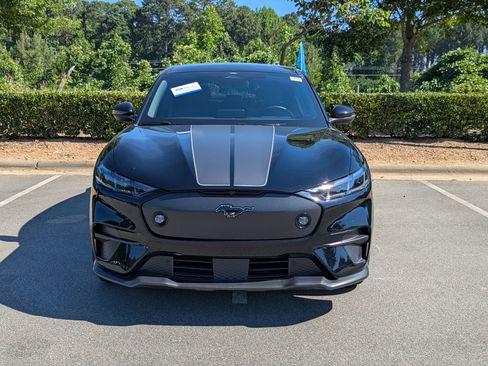 Certified 2025 Ford Mustang Mach-E GT AWD/4WD image 9