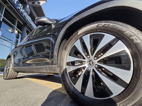 Certified 2025 Mercedes-Benz GLE 350 4MATIC image 11