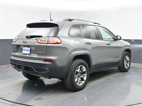 Used 2019 Jeep Cherokee Trailhawk w/ Comfort/Convenience Group image 10