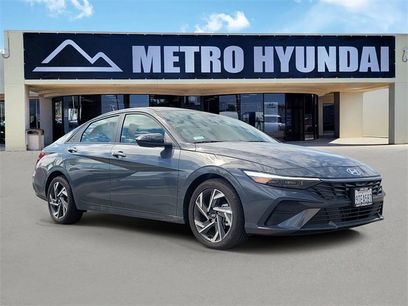 Certified 2025 Hyundai Elantra Sport