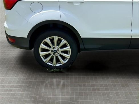 Used 2019 Ford Escape SEL AWD/4WD image 14