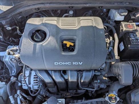 Used 2018 Hyundai Elantra SEL image 22