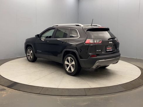 Used 2021 Jeep Cherokee Limited AWD/4WD image 3
