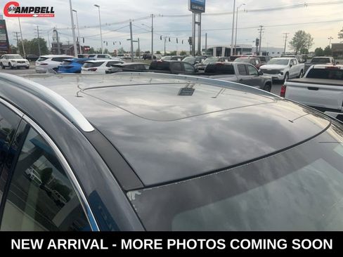 Used 2018 Buick Enclave Avenir w/ Avenir Technology Package image 9