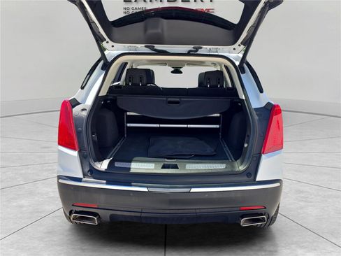 Used 2019 Cadillac XT5 Luxury FWD image 13