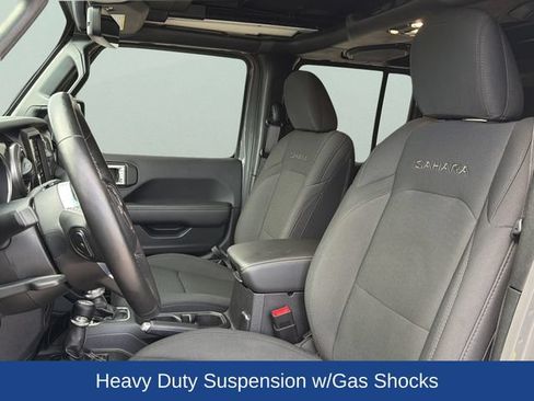 Used 2021 Jeep Wrangler Unlimited Sahara w/ Uconnect 4C Nav & Sound Group AWD/4WD image 16
