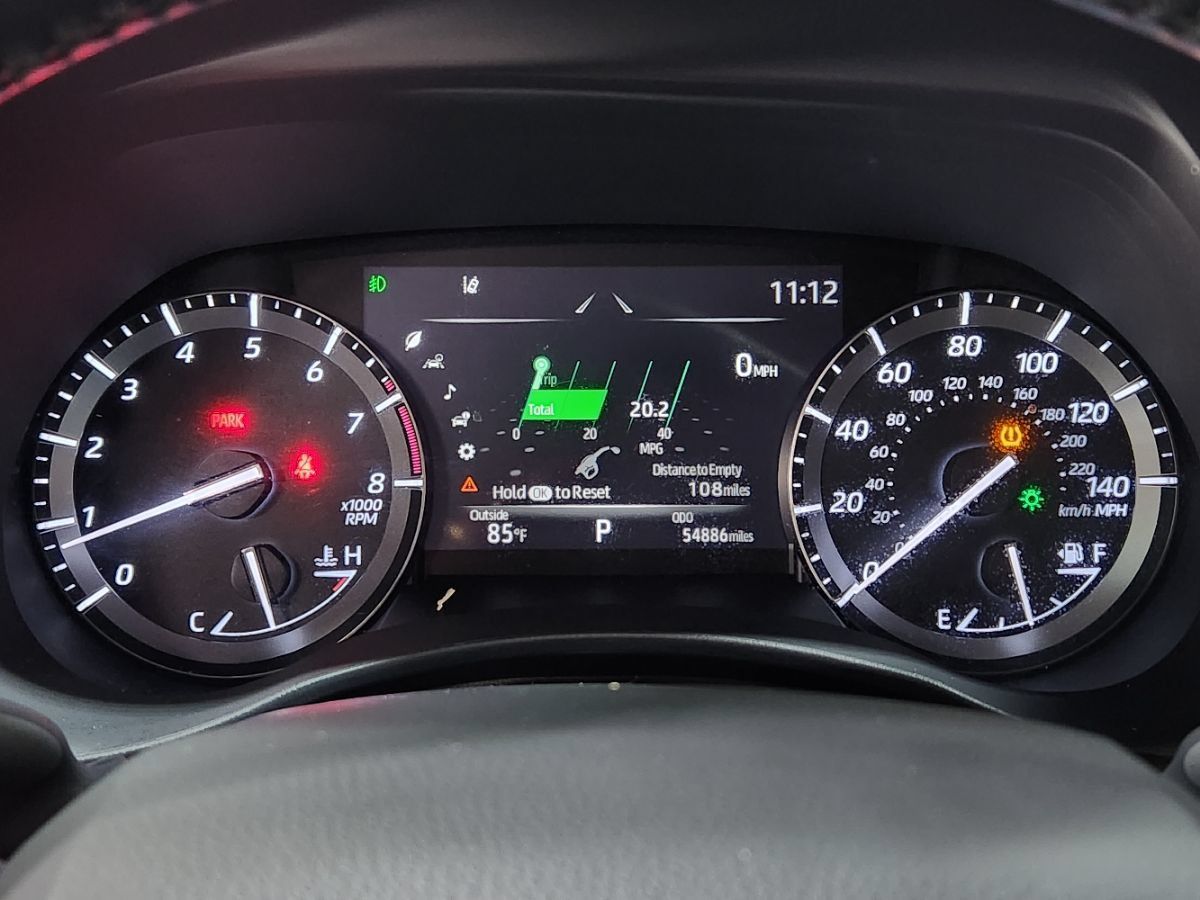 Used 2021 Toyota Highlander XLE AWD/4WD image 35