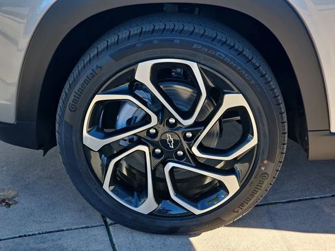 New 2026 Chevrolet Trax RS FWD image 34