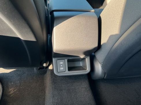 Used 2025 Kia K4 LXS image 14