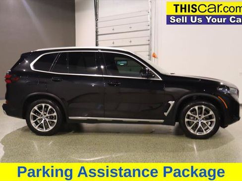 Used 2025 BMW X5 sDrive40i w/ Climate Comfort Package RWD image 9