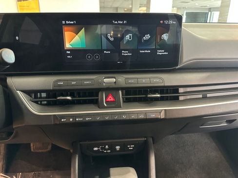 Used 2025 Kia K4 LXS image 17