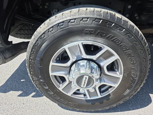 Used 2025 Ford F350 Lariat w/ Camper Package AWD/4WD image 34