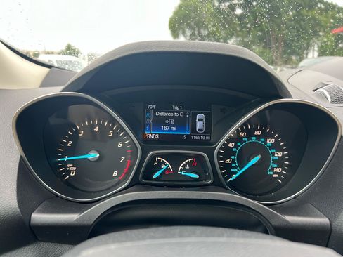Used 2016 Ford Escape SE w/ Equipment Group 201A AWD/4WD image 7