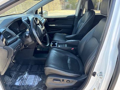 Used 2023 Honda Odyssey Elite image 9