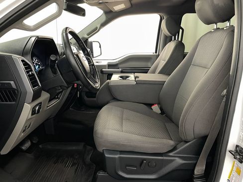 Used 2019 Ford F150 XLT w/ Equipment Group 302A Luxury AWD/4WD image 6