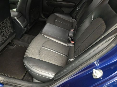 Used 2019 Kia Optima S image 10