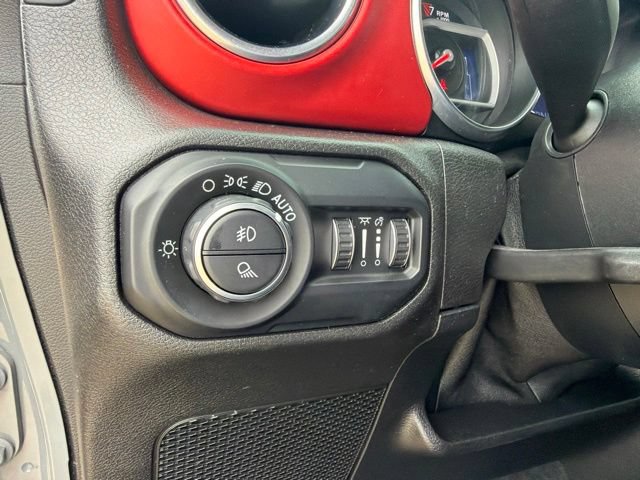 Used 2020 Jeep Gladiator Rubicon w/ Dual Top Group AWD/4WD image 22