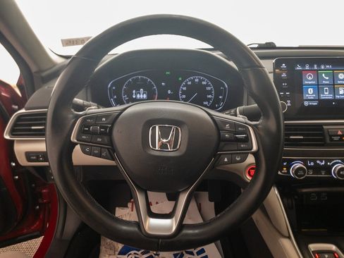 Used 2021 Honda Accord Touring image 15