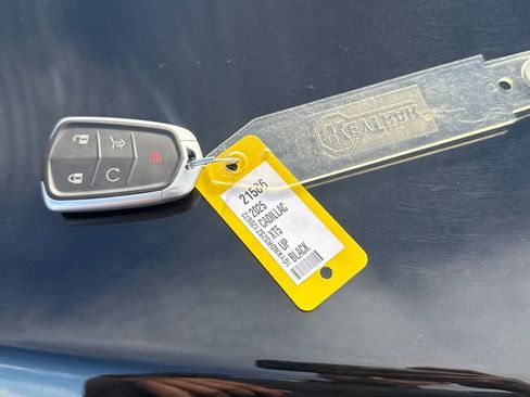 Used 2025 Cadillac XT5 Premium Luxury image 30