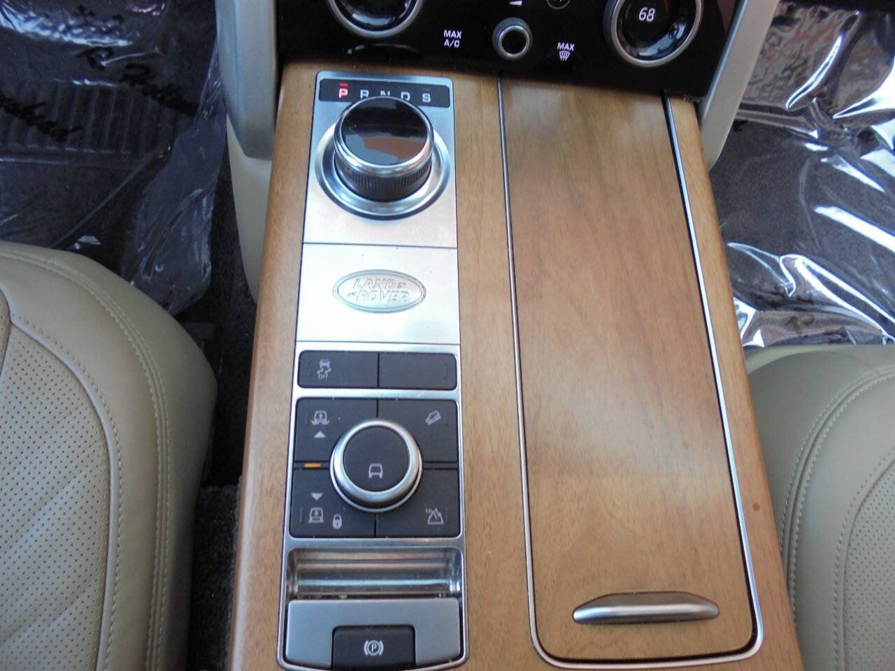 Used 2019 Land Rover Range Rover HSE AWD/4WD image 19