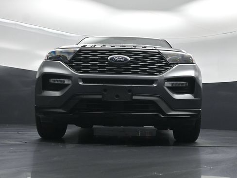 Used 2023 Ford Explorer ST-Line w/ Class IV Trailer Tow Package RWD image 41