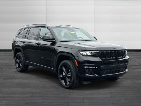 New 2025 Jeep Grand Cherokee L Limited w/ Black Appearance Package image 1