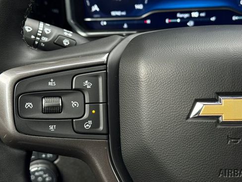 Certified 2024 Chevrolet Silverado 3500 High Country AWD/4WD image 28
