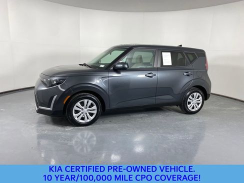 Certified 2024 Kia Soul LX image 3