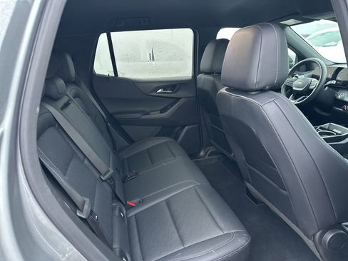 Used 2025 Chevrolet Equinox LT w/ Convenience Package II image 20