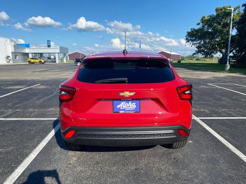 New 2026 Chevrolet Trax LS FWD image 6
