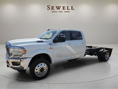 New 2024 RAM 4500 4x4 Crew Cab DRW