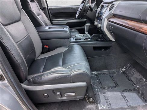 Used 2020 Toyota Tundra Limited w/ Limited Premium Package AWD/4WD image 27