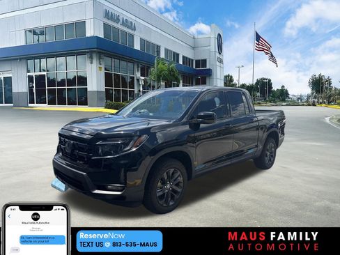 Used 2025 Honda Ridgeline Sport image 1