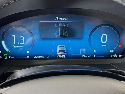 Used 2025 Ford Escape Platinum AWD/4WD image 14