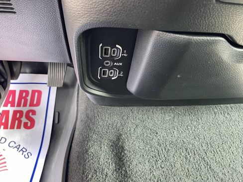 Used 2024 RAM 1500 Tradesman AWD/4WD image 23