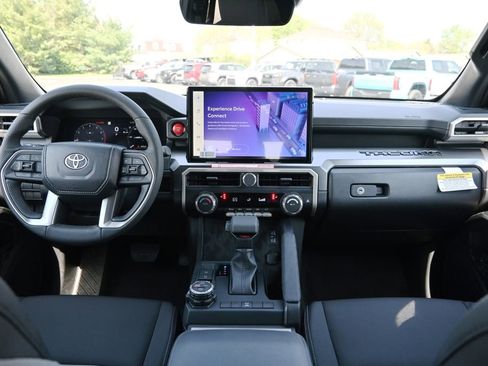 New 2026 Toyota Tacoma TRD Off-Road AWD/4WD image 15