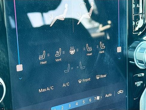 Used 2025 RAM 1500 Laramie image 21