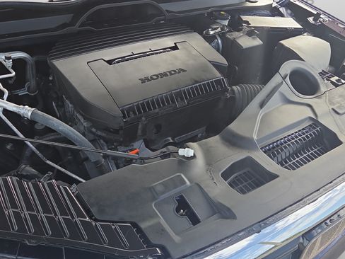 Used 2023 Honda Pilot Touring image 21